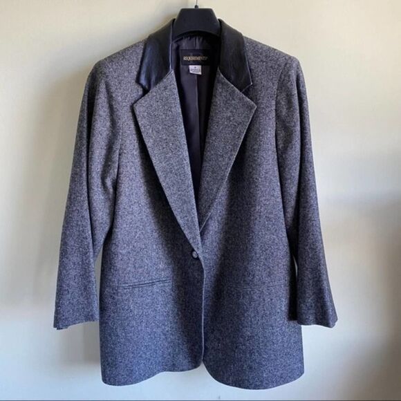 Vintage Vibes Requirements Blazer in Size 8 - Picture 2 of 8